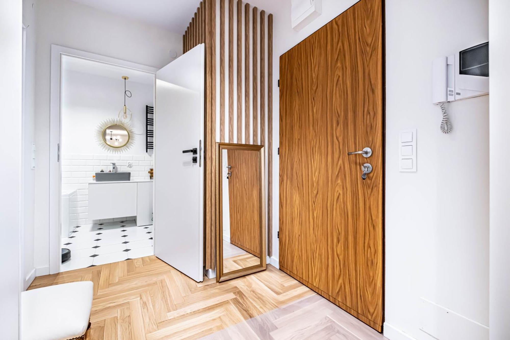 Luksusowy Apartament Blisko Centrum, Parking W Garazu Podziemnym Varsavia Esterno foto